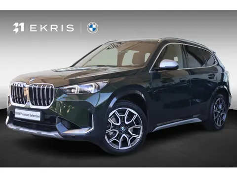 BMW X1 xDrive23i | X-Line | Panoramadak | Stoel- en Stuurverwarming | Trekhaak
