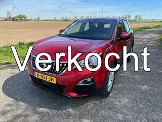 Peugeot 3008 1.2 PureTech Blue Lease Premium Trekhaak Navi Enz