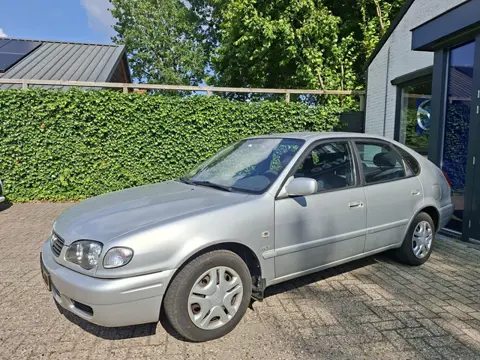 Toyota Corolla 1.6 VVT-i Terra Airco, trekhaak Bellen!