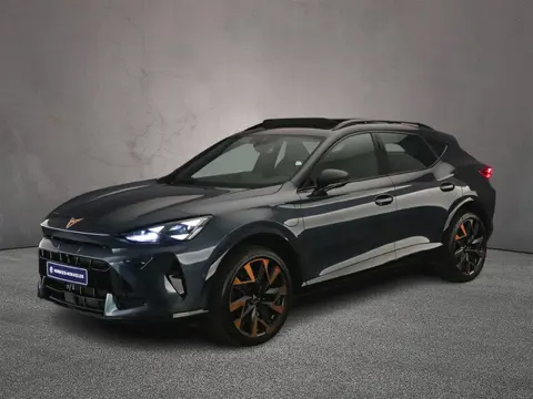 CUPRA Formentor VZ Performance 1.5 TSI eHybrid 272pk DSG Automaat Panoramadak, Adaptive cruise contr