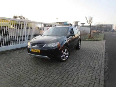 Mitsubishi OUTLANDER 3.0, Automaat, lpg