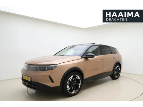 Opel Grandland Electric GS 73 kWh | AGR stoelen | Navigatie | Adaptieve cruise control | Rondom came