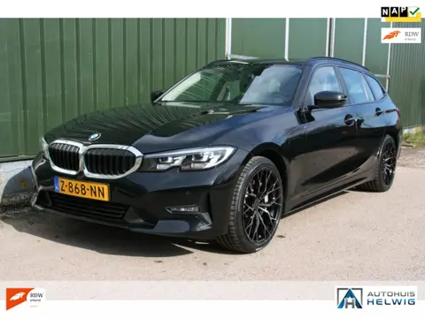 BMW 3-serie Touring 330e High Executive, M-SPORT PACK , PANORAMADAK, NAVIGATIE PHEV