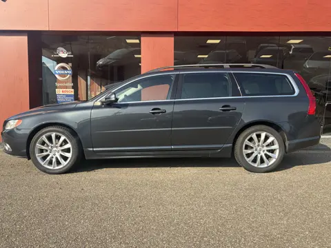 Volvo V70 1.6 T4 Nordic | Automaat | Trekhaak | Leer | Nav