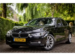 BMW 3-serie 328i High Executive Sportstoelen NL Auto