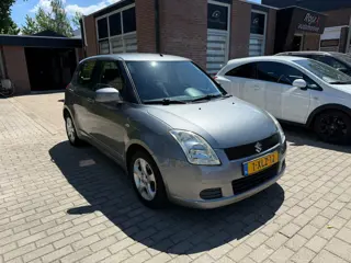 Suzuki Swift 1.3 GLS AIRCO - MEENEEMPRIJSJE.