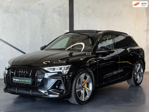 Audi E-tron 55 S Black Edition, Nachtzicht, Pano, 360°, ACC VOL!! Tour, City, 22", Matrix, Softclose