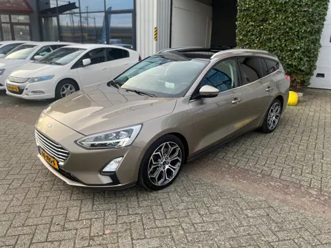 Ford Focus Wagon 1.0 EcoBoost Titanium Business, VOL OPTIE