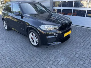 BMW X5 xDrive40e iPerformance High Executive (bj 2017)