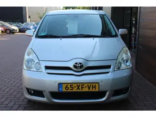 Toyota Verso 1.6 VVT-i Dynamic