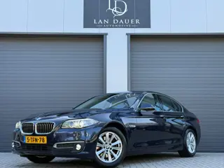 BMW 5-serie 520i Luxury Edition AUTOMAAT / 1e EIG / TREKHAAK