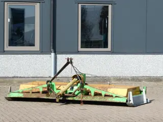 Joskin TR275C3 / Margemachine