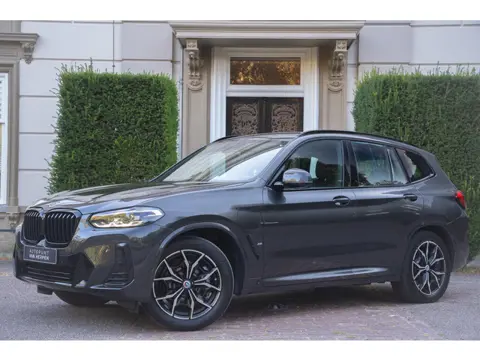 BMW X3 xDrive30e High Executive TREKHAAK | H&K | M LEDER | CAMERA | 1E EIGN