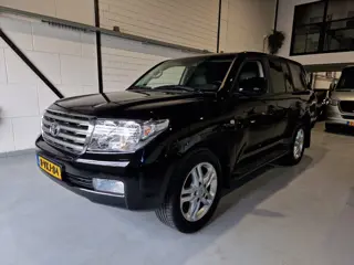 Toyota LandCruiser V8 4.5 V8 D-4D Executive Grijs kenteken