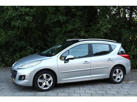 Peugeot 207 SW 1.6 VTi XS clima cruise panoramadak Nette auto!