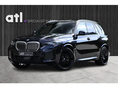 BMW X5 xDrive50e M-Sport | 22"| Pano Sky Lounge | Harman Kardon | Merino | HUD | Drive Ass Pro | V+A