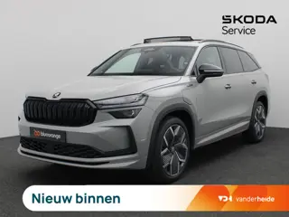 Skoda Kodiaq 1.5 TSI PHEV Sportline Business Panoramadak, Trekhaak, 20" LM Velgen, Keyless, Achterui