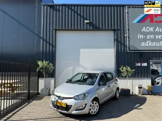 Hyundai I20 1.2i Business Edition AIRCO/PDC/ELEK PAKKET/NIEUWE APK