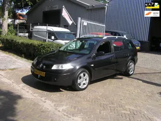 Renault Mégane Grand Tour 1.6-16V Business Line