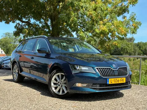 Skoda Superb Combi 1.5 TSI ACT Ambition Business | Automaat + Cruise + Clima nu €13.975,-!!!