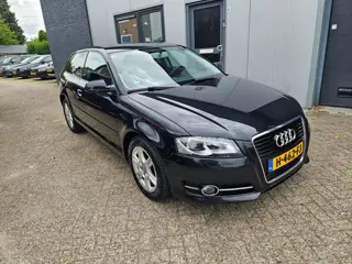 Audi A3 1.2 TFSI Ambiente|Airco|Cruise control|Stoelverwarmin