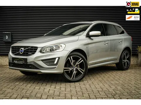 Volvo XC60 2.0 T6 FWD R-Design | Panorama | Trekhaak | Clima | Cruise | Bluetooth | Navi | Metalic |