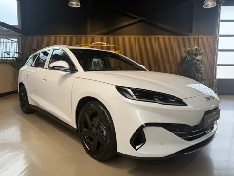BYD SEAL 6 Touring 1.5 DM-i COMFORT PHEV Leder | Camera | Apple Car Play | LONG RANGE