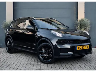 Lynk & Co 01 1.5 Plug-In|Vol Black Edition|Zwarte Hemel|Pano