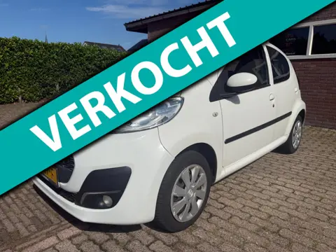 Peugeot 107 1.0 Access APK 2-3-2027 elek.pakket 5 deurs