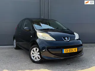 Peugeot 107 1.0 | Airco | E-Ramen | NWE APK |
