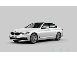 BMW 5-serie 530e Sport Line | Bowers & Wilkins | massage | head-up | softclose | schuifkanteldak | s