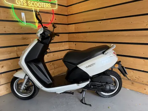 Peugeot Bromscooter Viva City 2 Takt (bj 2012, automaat)