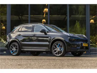 Lynk & Co 01 1.5 (bj 2023, automaat)