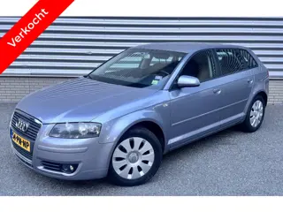 Audi A3 Sportback 1.6 FSI Attraction (bj 2004)