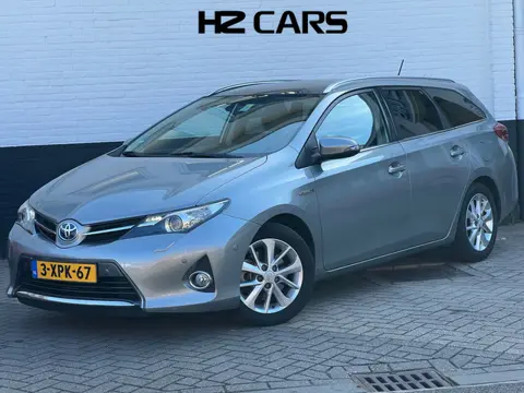 Toyota Auris Touring Sports 1.8 Hybrid Lease+|Pano|Trekhaak|Keyless|Camera