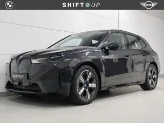 BMW iX xDrive40 77 kWh Sportpakket | Head Up | Camera