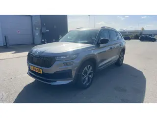 Škoda Kodiaq 1.5 TSI Sportline Business / Leder / Automaat