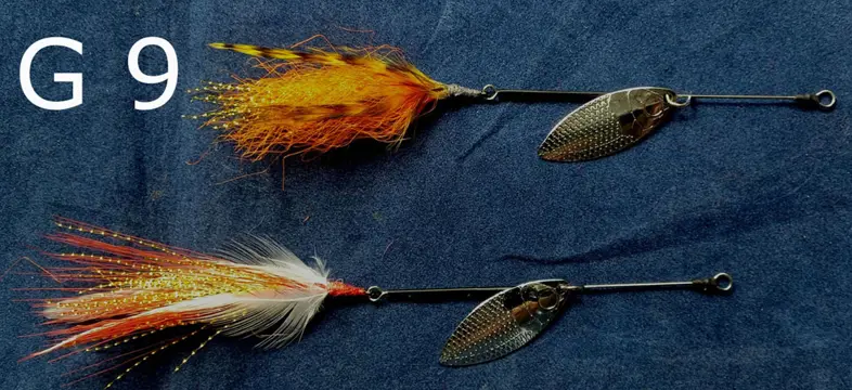 Set G 9 & set G14 van elk 2 Baars-Snoekspinners met streamer