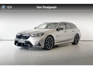 BMW M5 Touring M Drive Professional