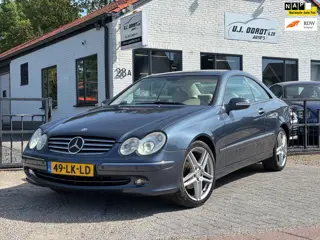 Mercedes-Benz CLK-klasse Coupé 240 Elegance mooie auto !