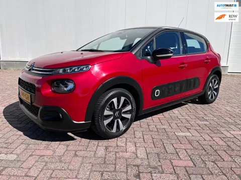 Citroen C3 1.2 Shine black edition *panorama dak* camera* navigatie* 2017