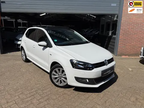 Volkswagen Polo 1.2 TSI Highline|PANO/CRUISE/PDC/STOELVRW/KM83950