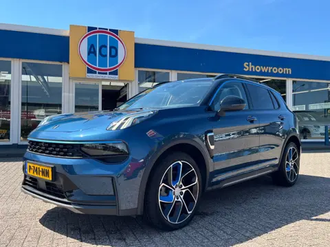 Lynk & Co 01 1.5 261pk PHEV 7DCTH | Orig.NL | Trekhaak afn. | PanoramaDak | 360 graden Camera | Carp
