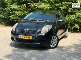 Toyota Yaris 1.3 VVTi Sol | Airco + Elektrische ramen Nu € 1.750,- !!!