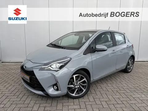 Toyota Yaris 1.5 Hybrid Premium Automaat Climate Control, Achteruitrijcamera, Lichtmetalen velgen, C