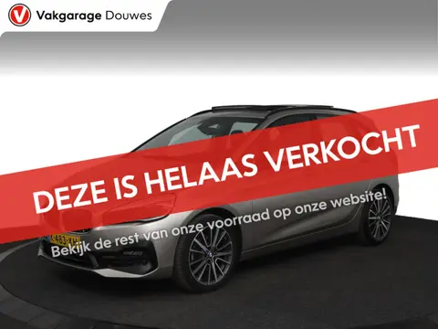 BMW 2 Serie Active Tourer 218i High Executive |NAP |1e eigenaar | Automaat | Pano | HUD | Stoelverwa