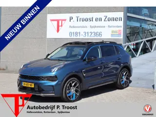 Lynk & Co 01 1.5 Panoramadak/360° Camera/Keyless/Lane assist/Adaptive cruise control/Navigatie/Apple
