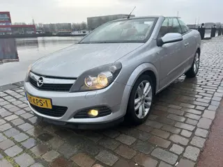 Opel Astra TwinTop 1.8 Temptation leer airco nwe apk keurige auto