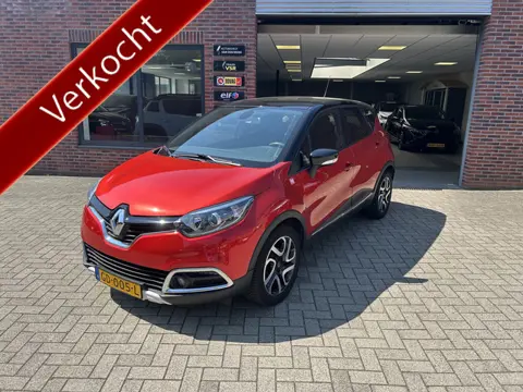 Renault Captur 0.9 TCe Helly Hansen (bj 2015)