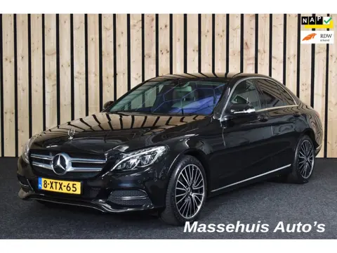 Mercedes-Benz C-klasse 180 Ambition Comfort Automaat 88dkm Burmester Trekhaak Stoelverw. NL-auto Car